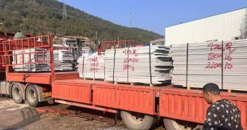 阳泉 芝麻灰花岗岩光面毛板出货日常