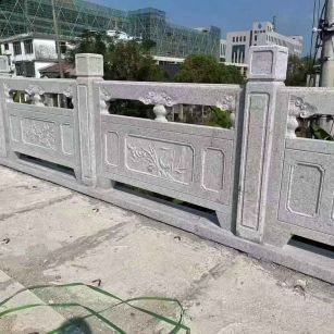 阳泉 芝麻白栏杆