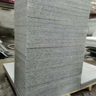 阳泉 花岗岩 地铺成品300*600，尺寸标准、厚薄均匀