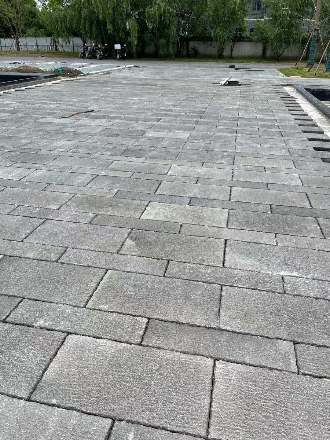 阳泉 工地仿古石铺装现场实拍