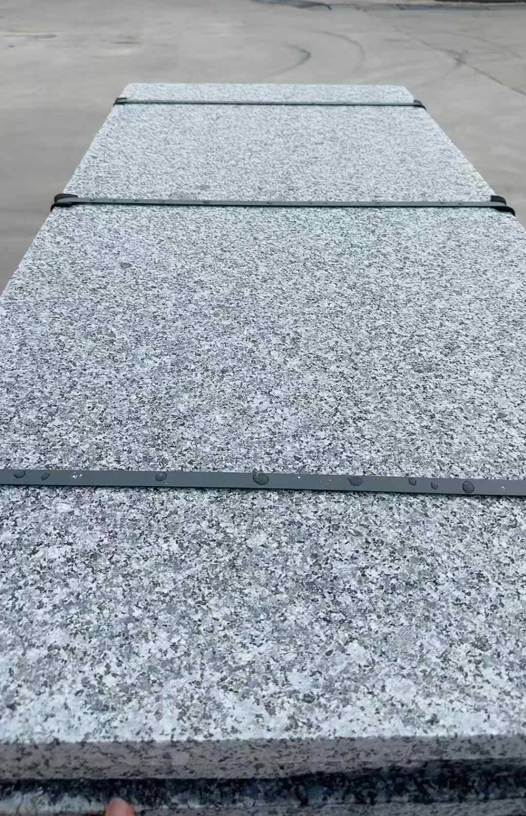 阳泉 芝麻黑火烧面毛板，条板，半成品